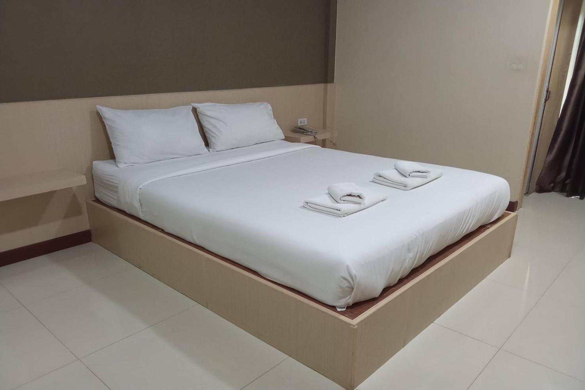Good View Residence Lampang Exterior foto